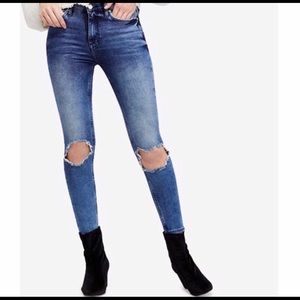 Free People High Rise Busted Skinny Jeans - Sz 28
